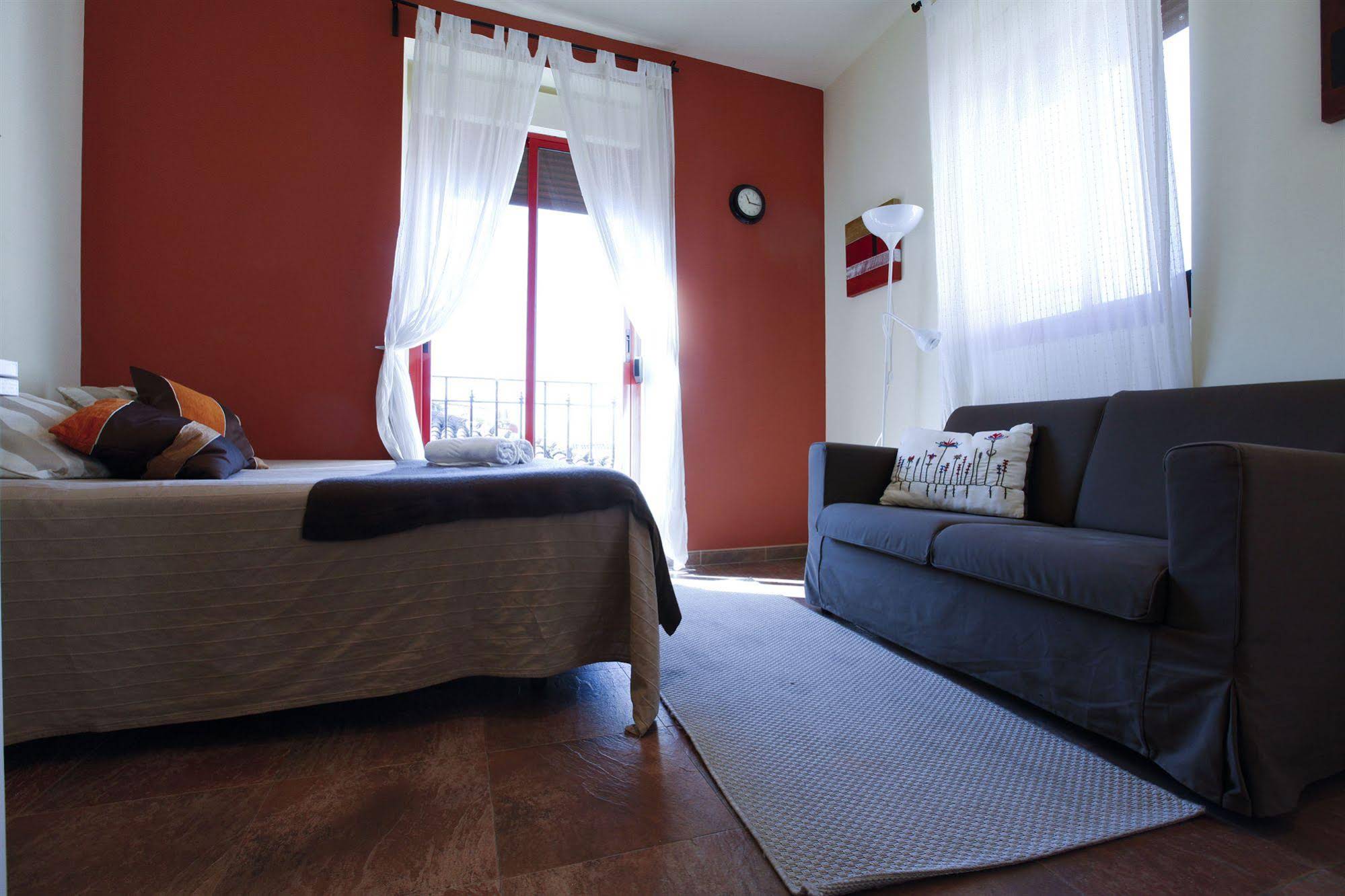 Apartamentos Camino del Prado
