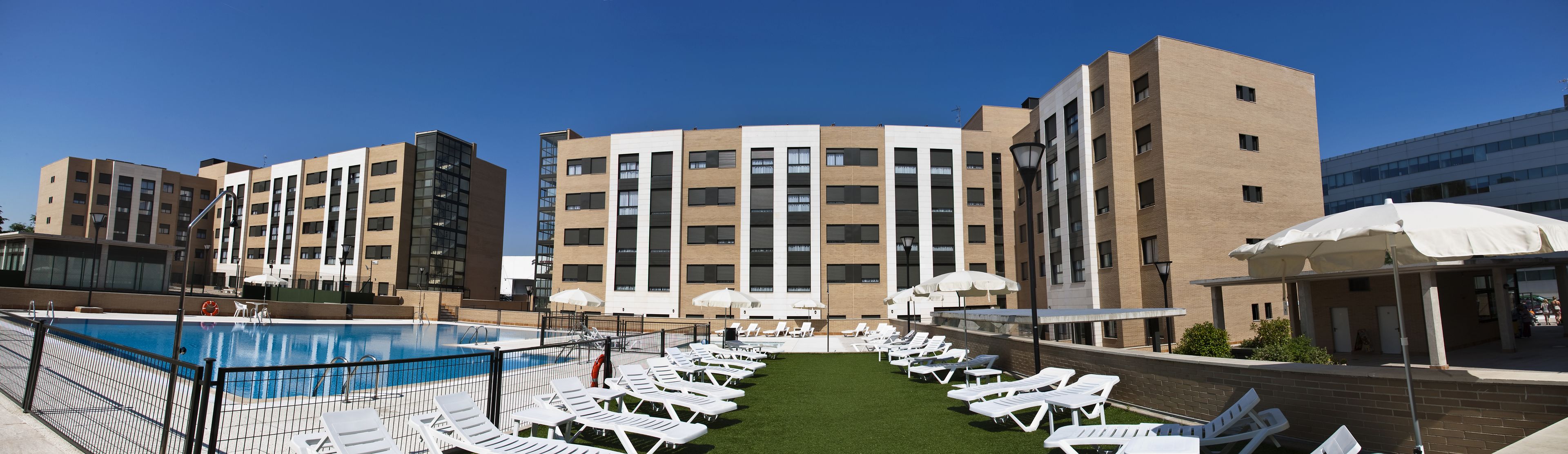 Aparthotel Compostela Suites