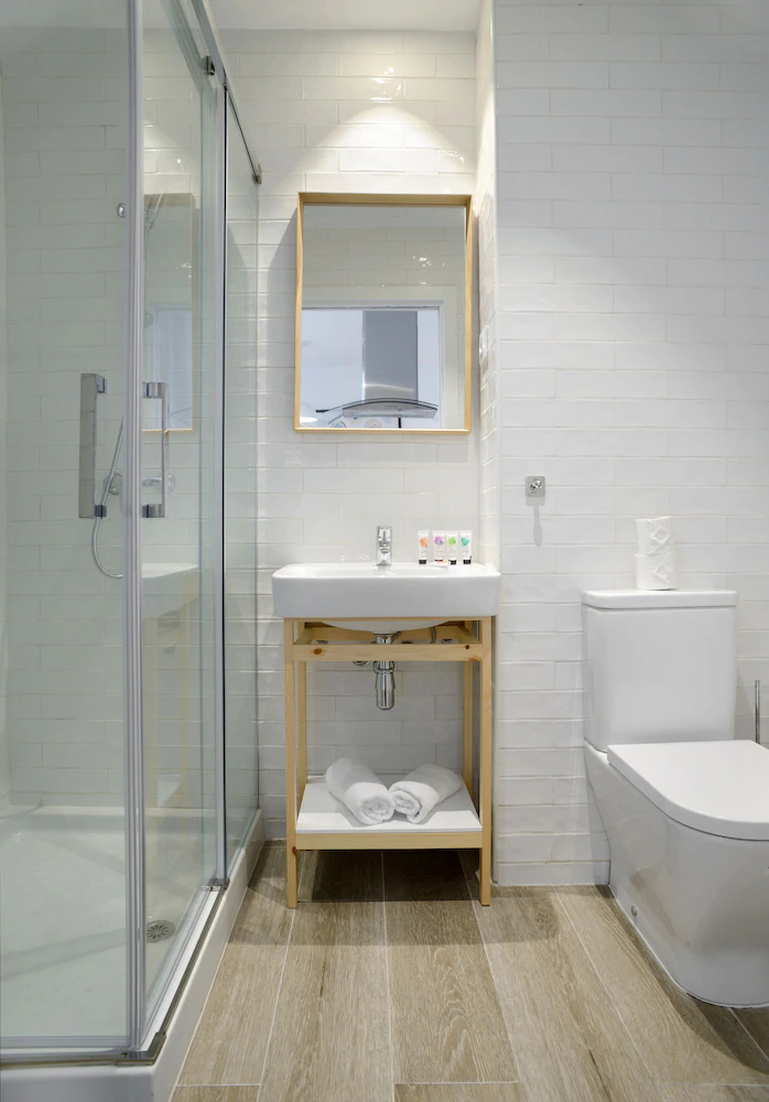 nQn Aparts & Suites Madrid