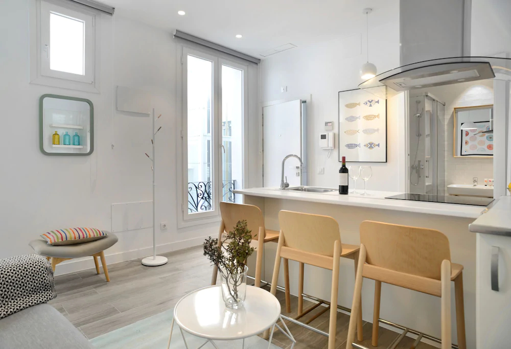 nQn Aparts & Suites Madrid
