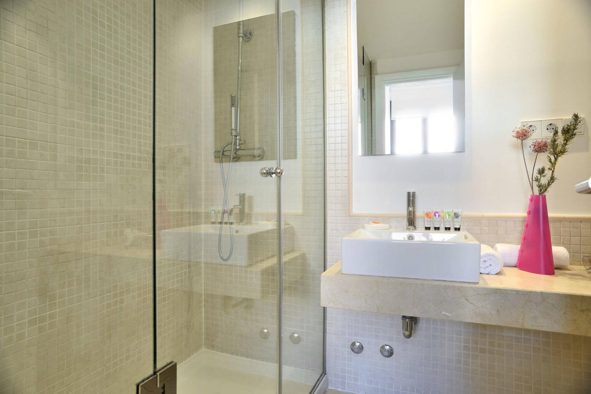 Aspasios San Mateo Boutique Apartments