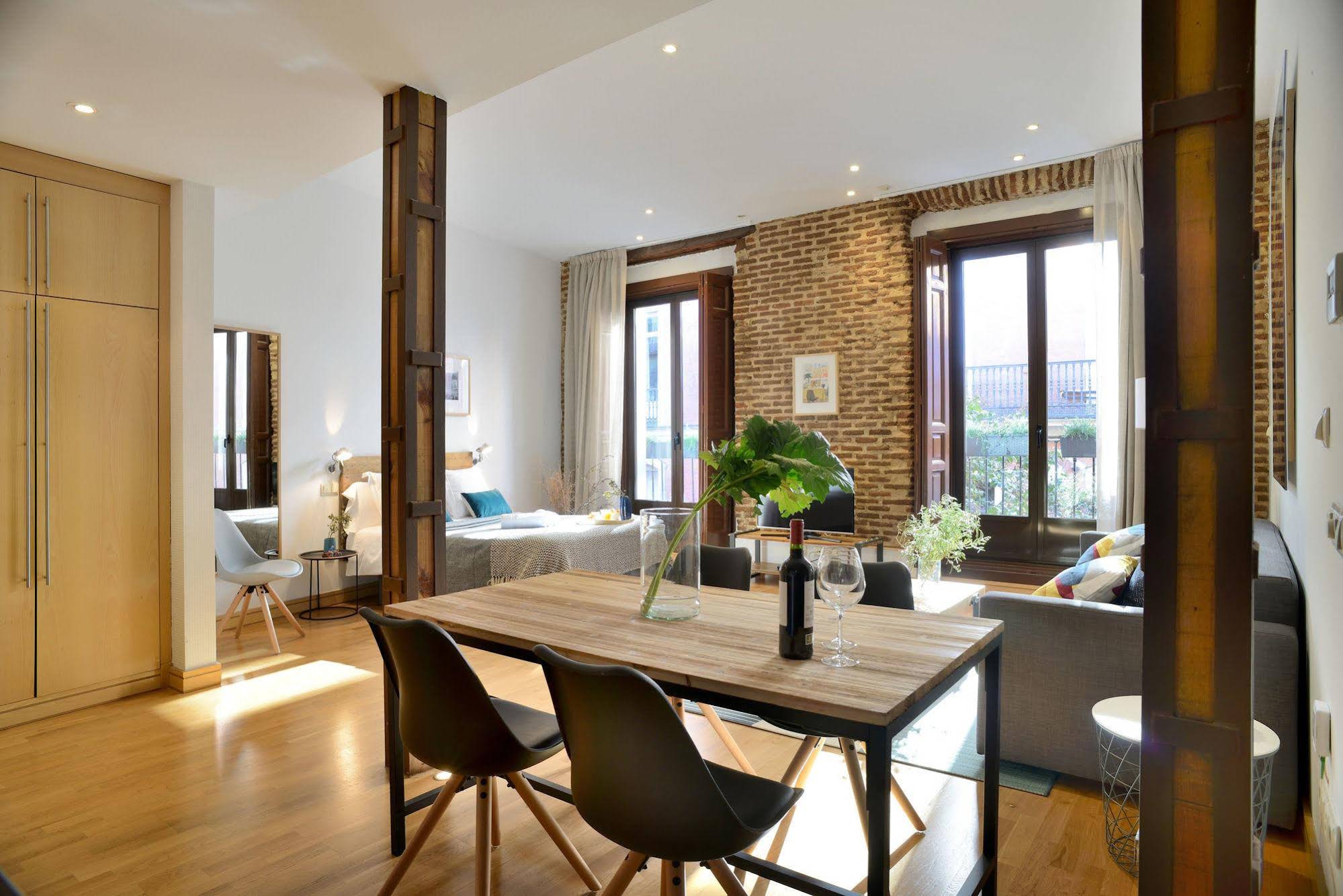 Aspasios San Mateo Boutique Apartments