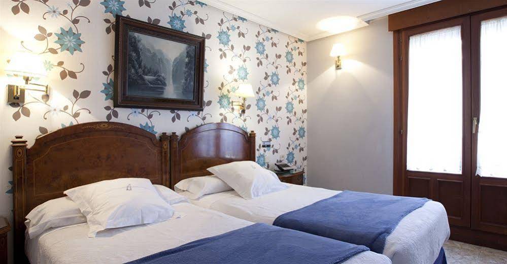Astoria Hostel