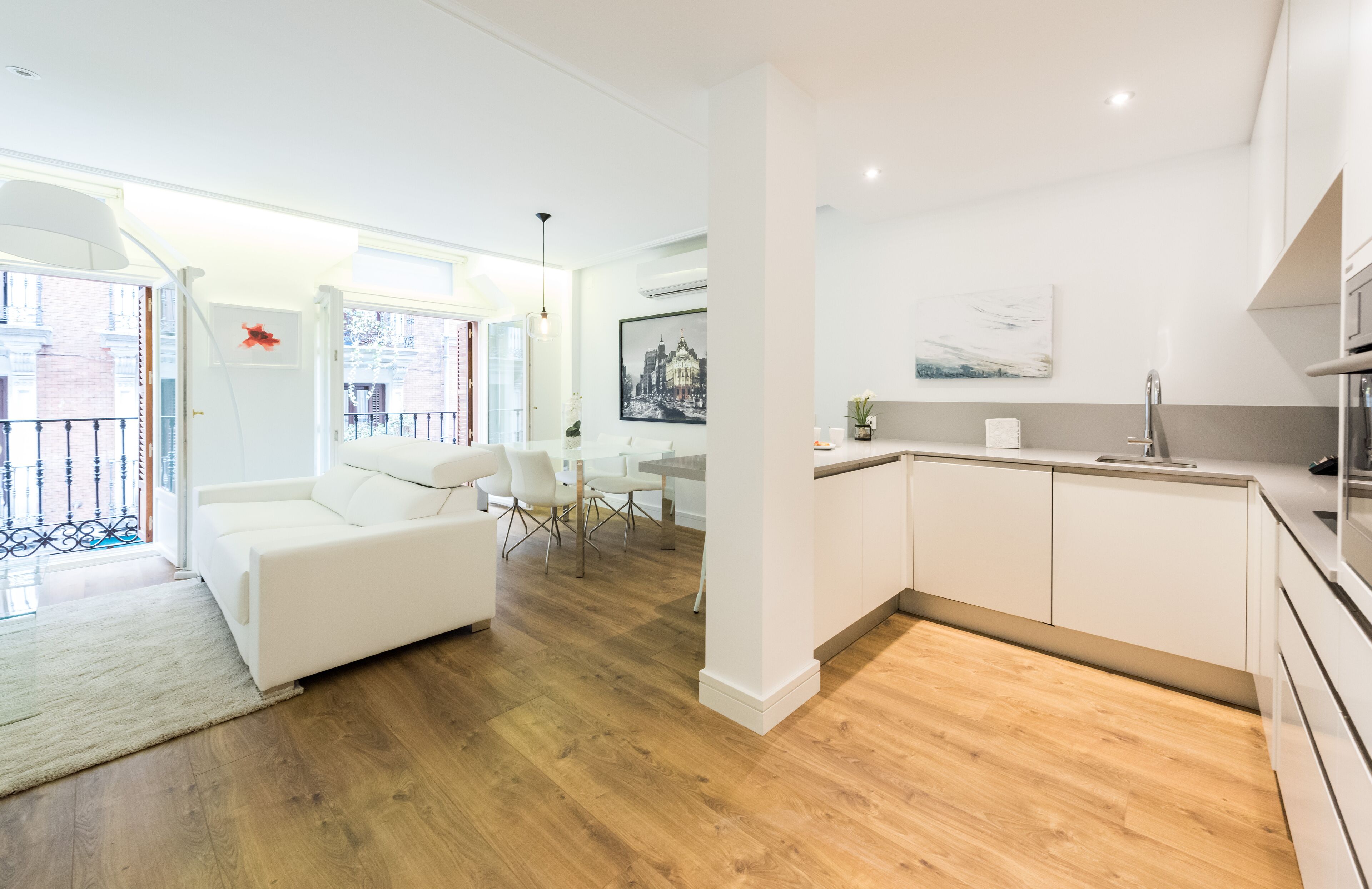 Atocha Corner - Barrio de las Letras