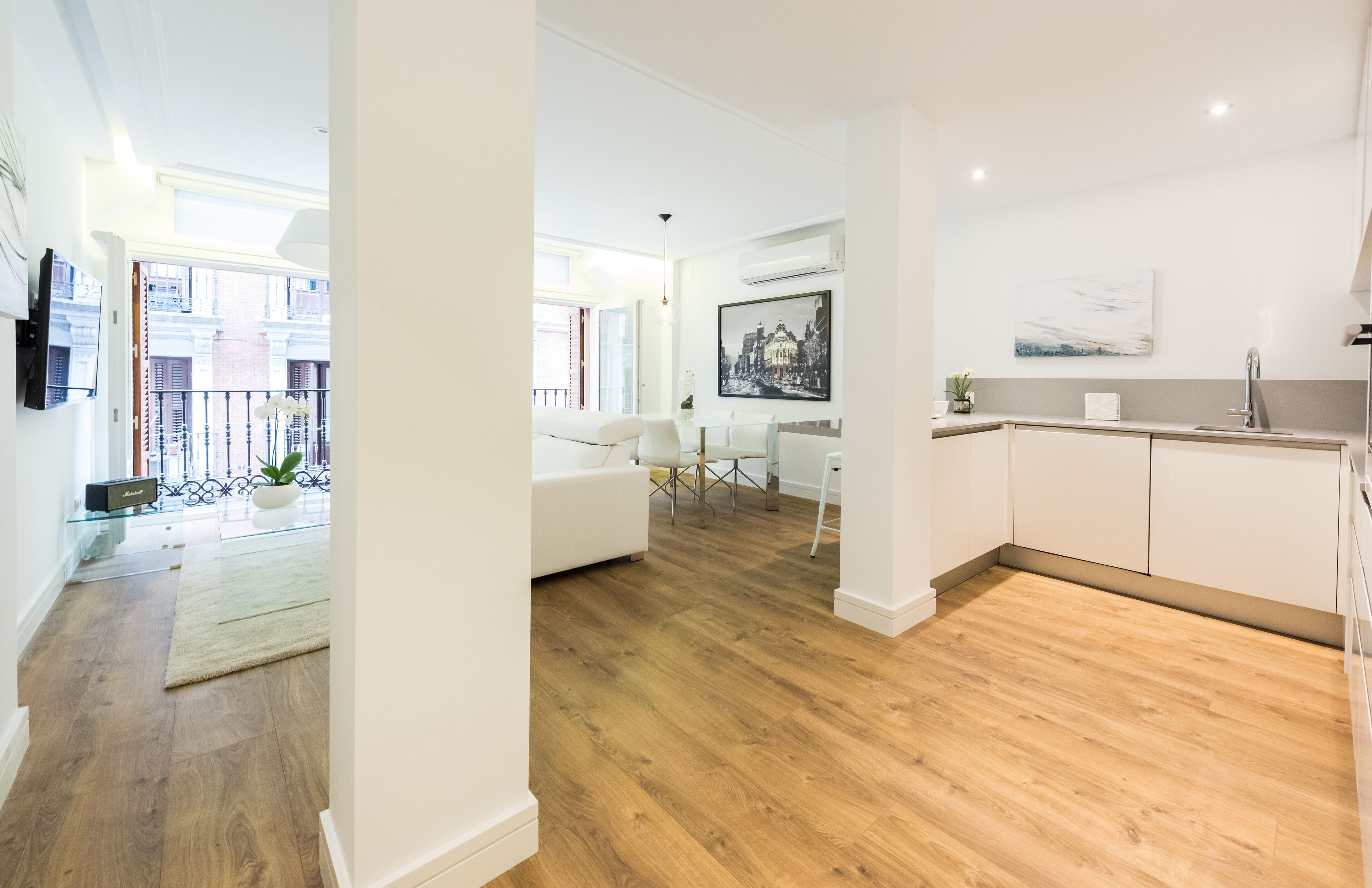 Atocha Corner - Barrio de las Letras