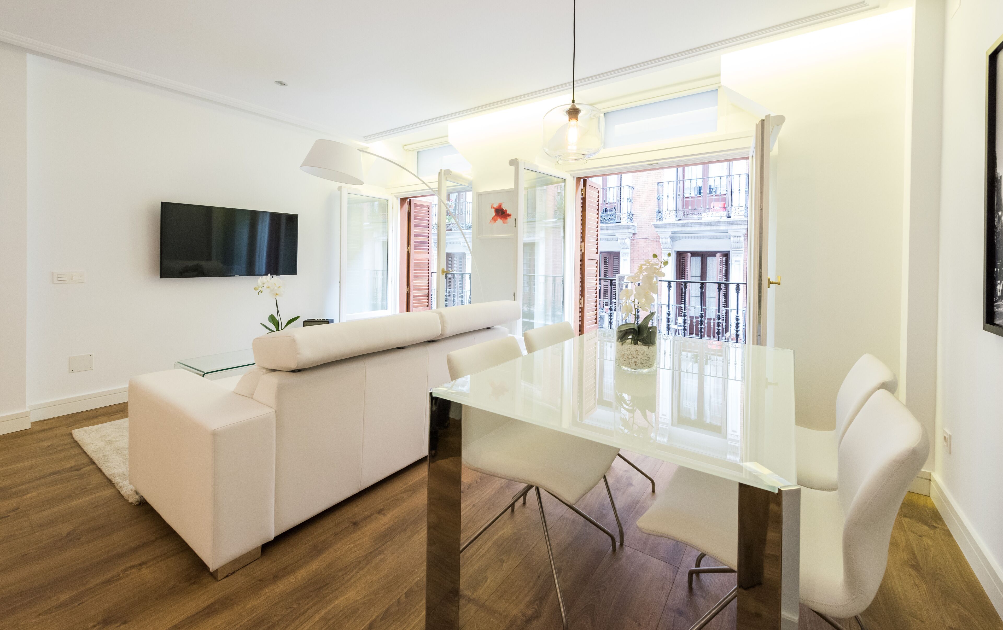 Atocha Corner - Barrio de las Letras