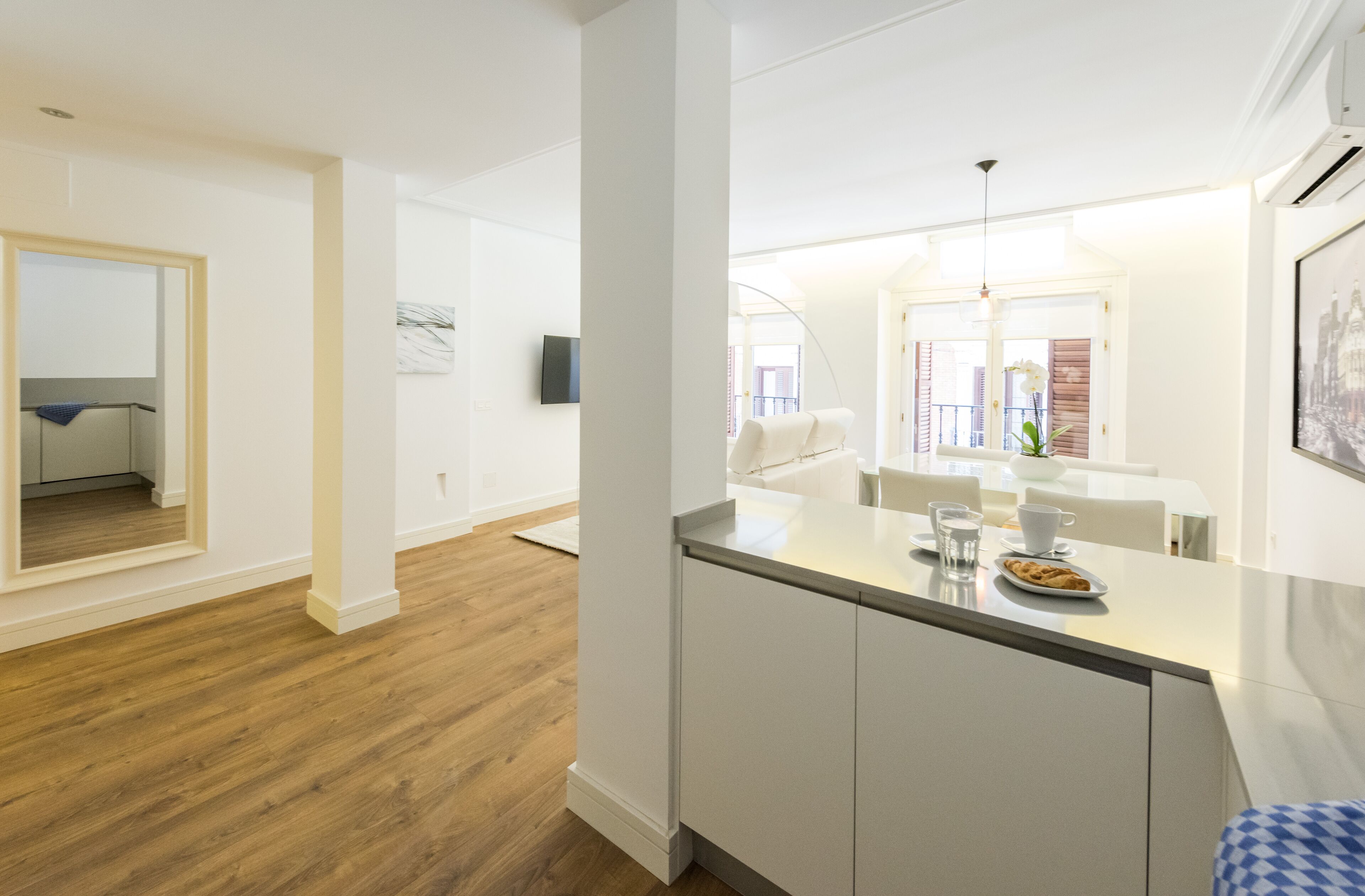 Atocha Corner - Barrio de las Letras