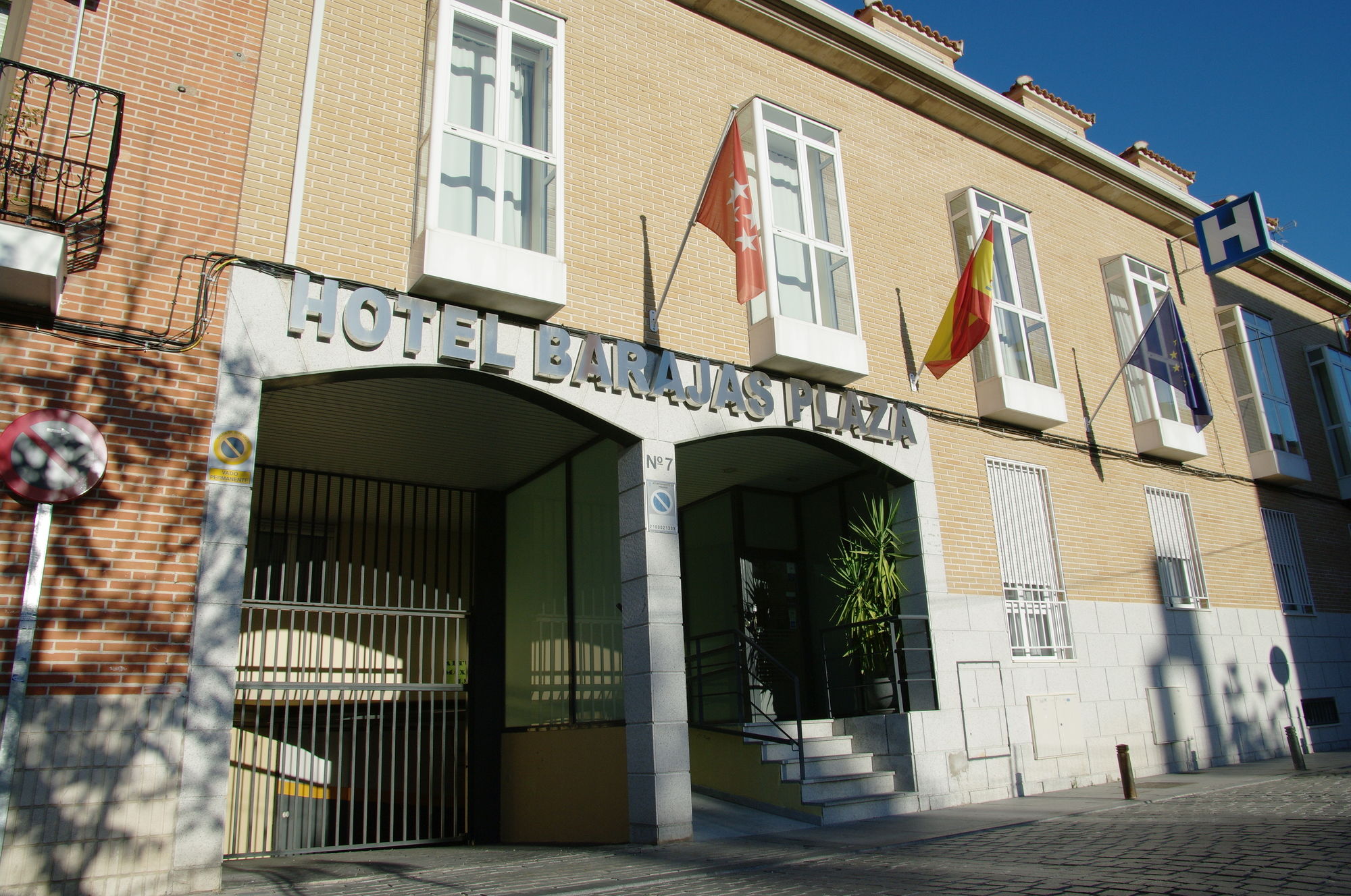 Barajas Plaza Madrid