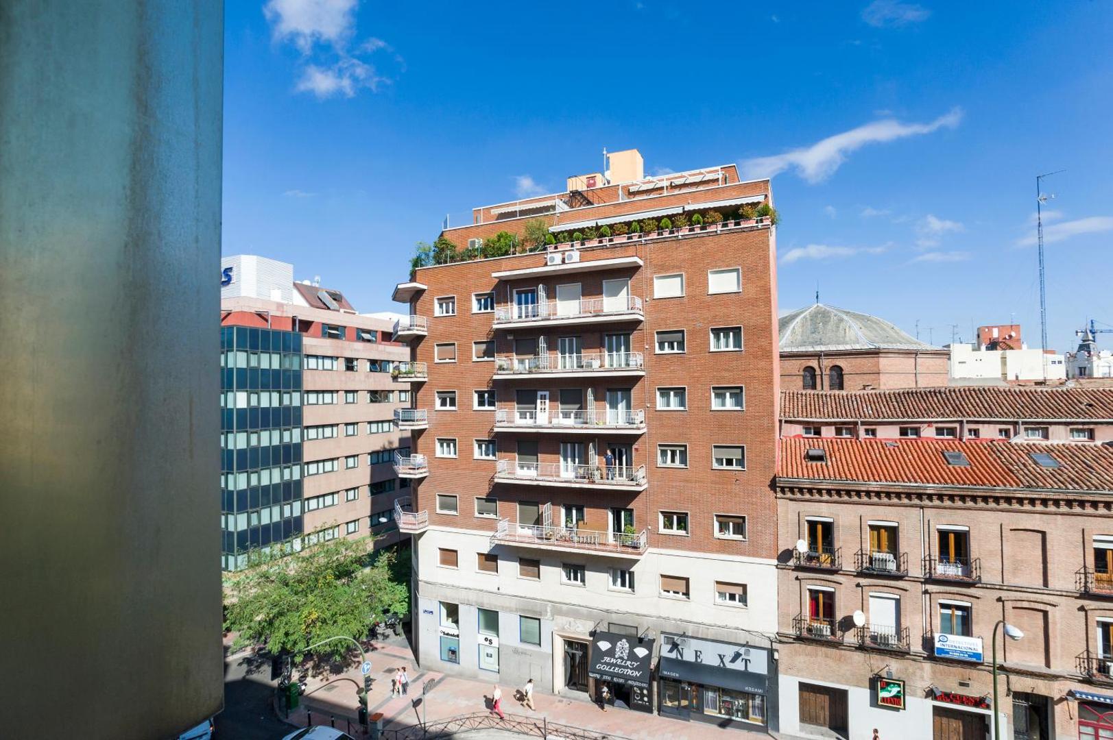 Boutique Urban Madrid Serrano