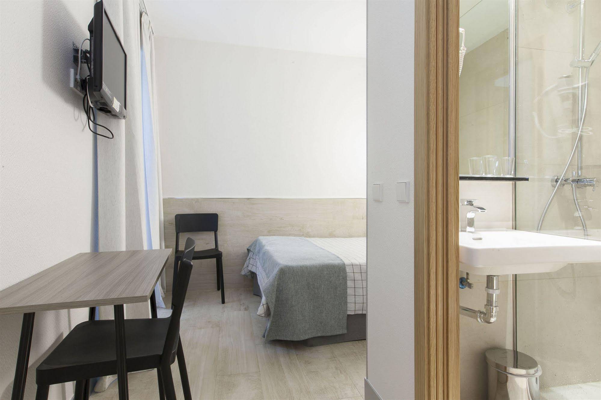 Hostal Castilla II Puerta del Sol