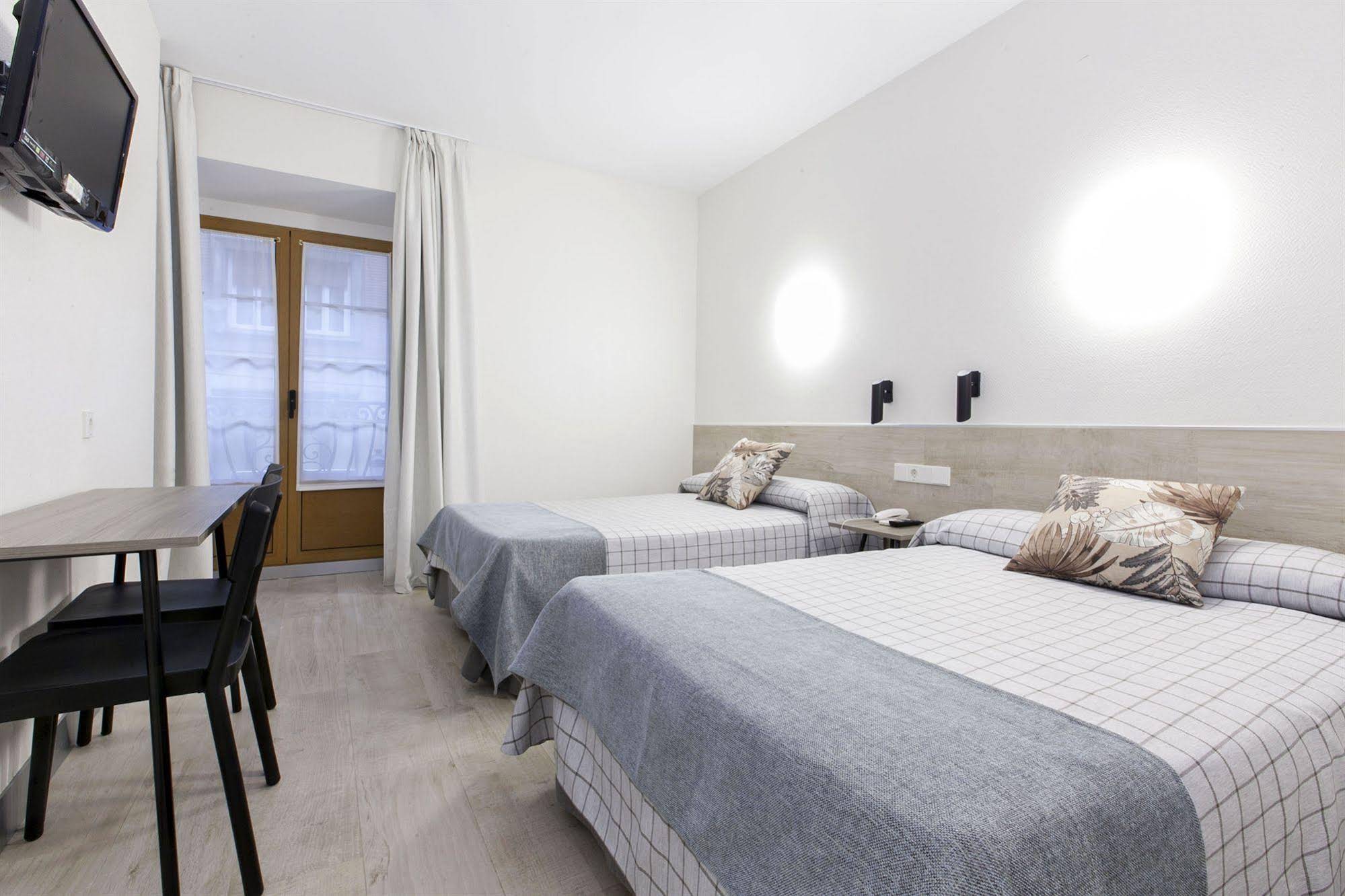 Hostal Castilla II Puerta del Sol