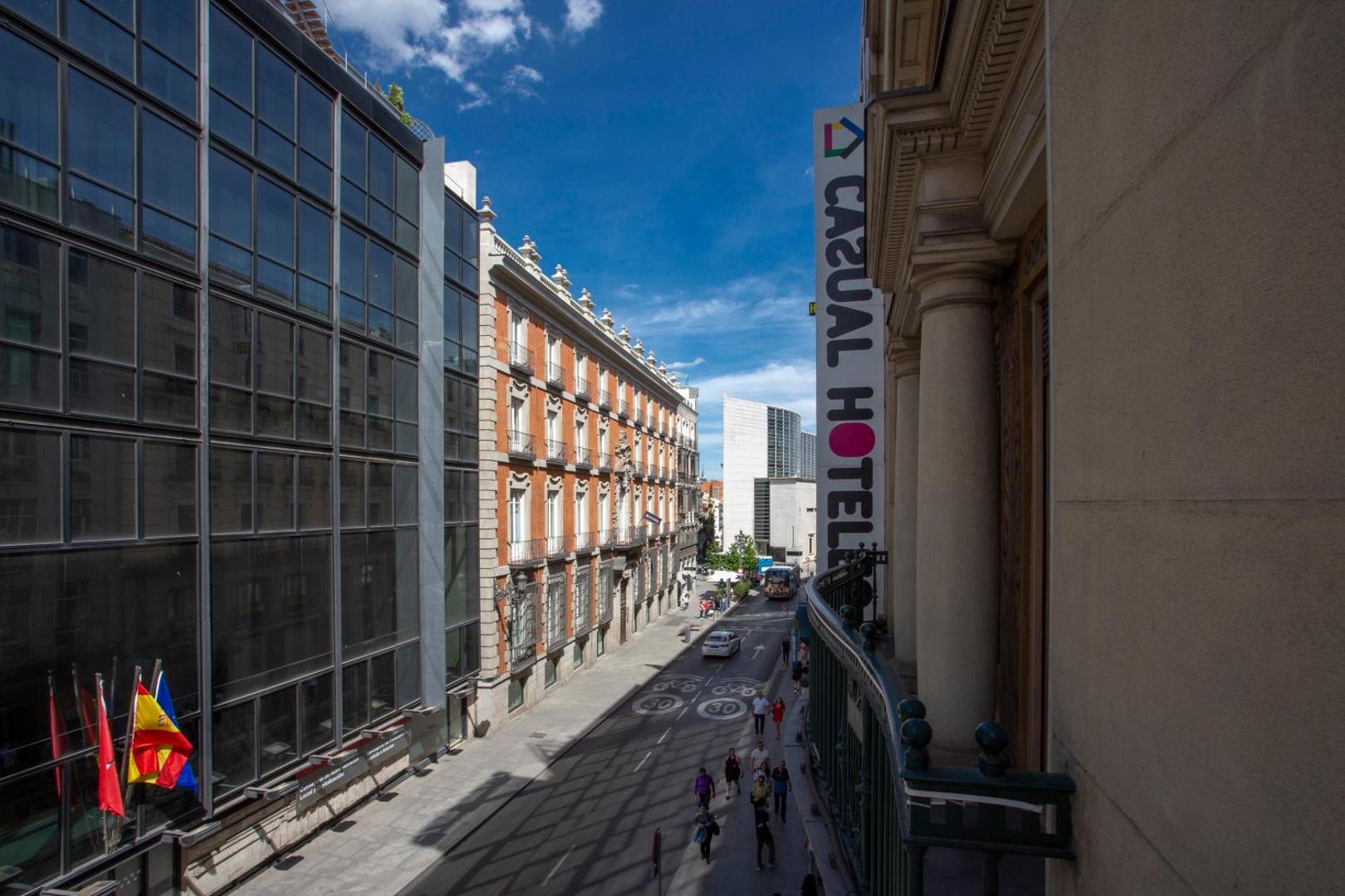 Casual Madrid del Teatro