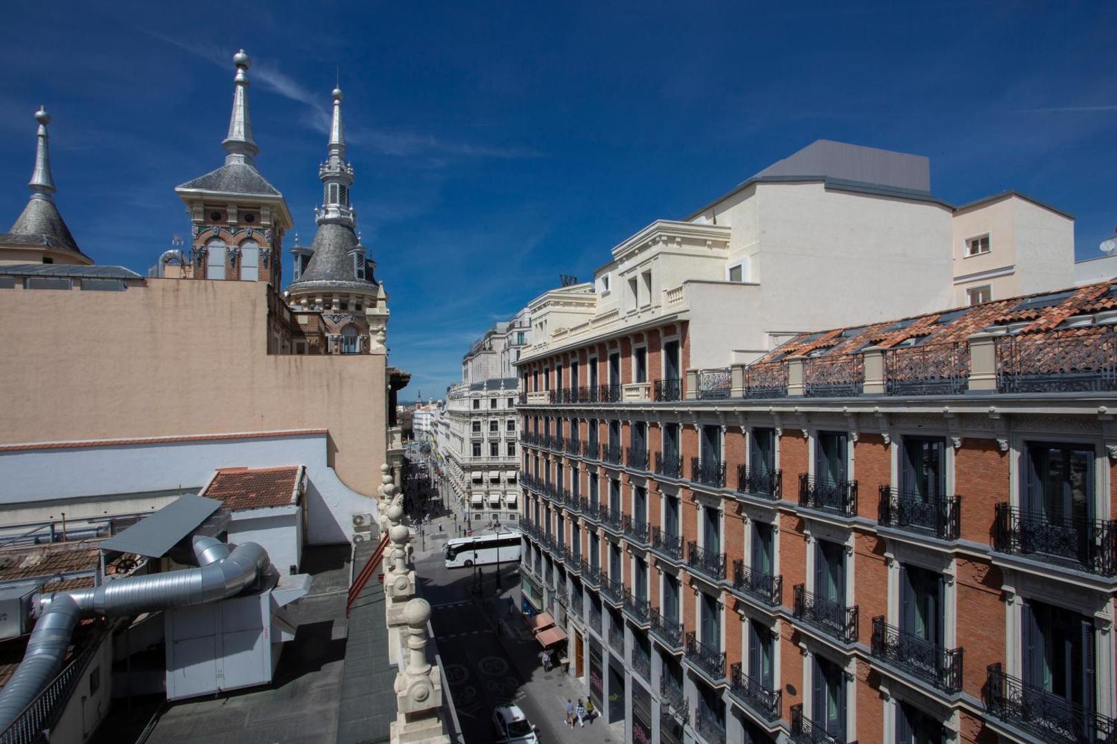 Casual Madrid del Teatro