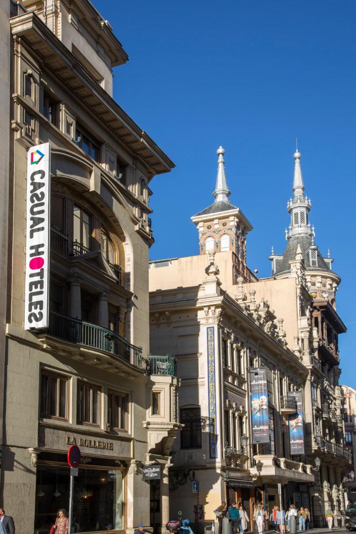 Casual Madrid del Teatro