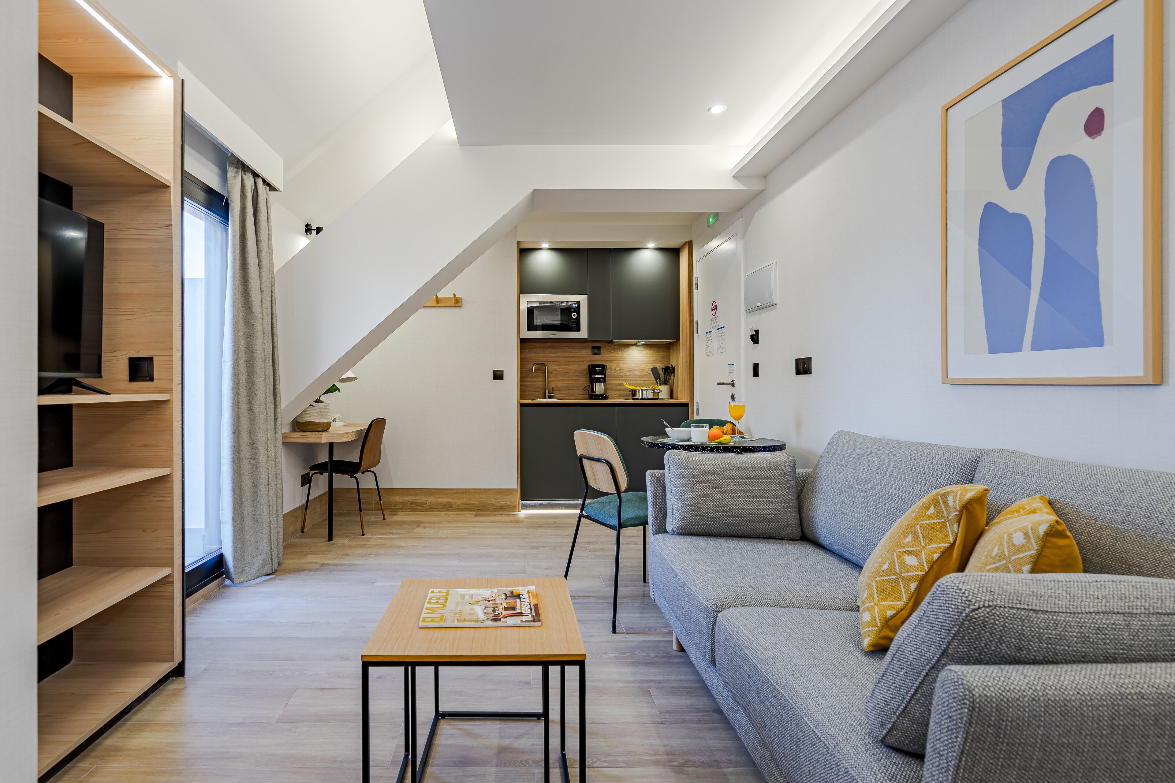 Feelathome Ventas Suites