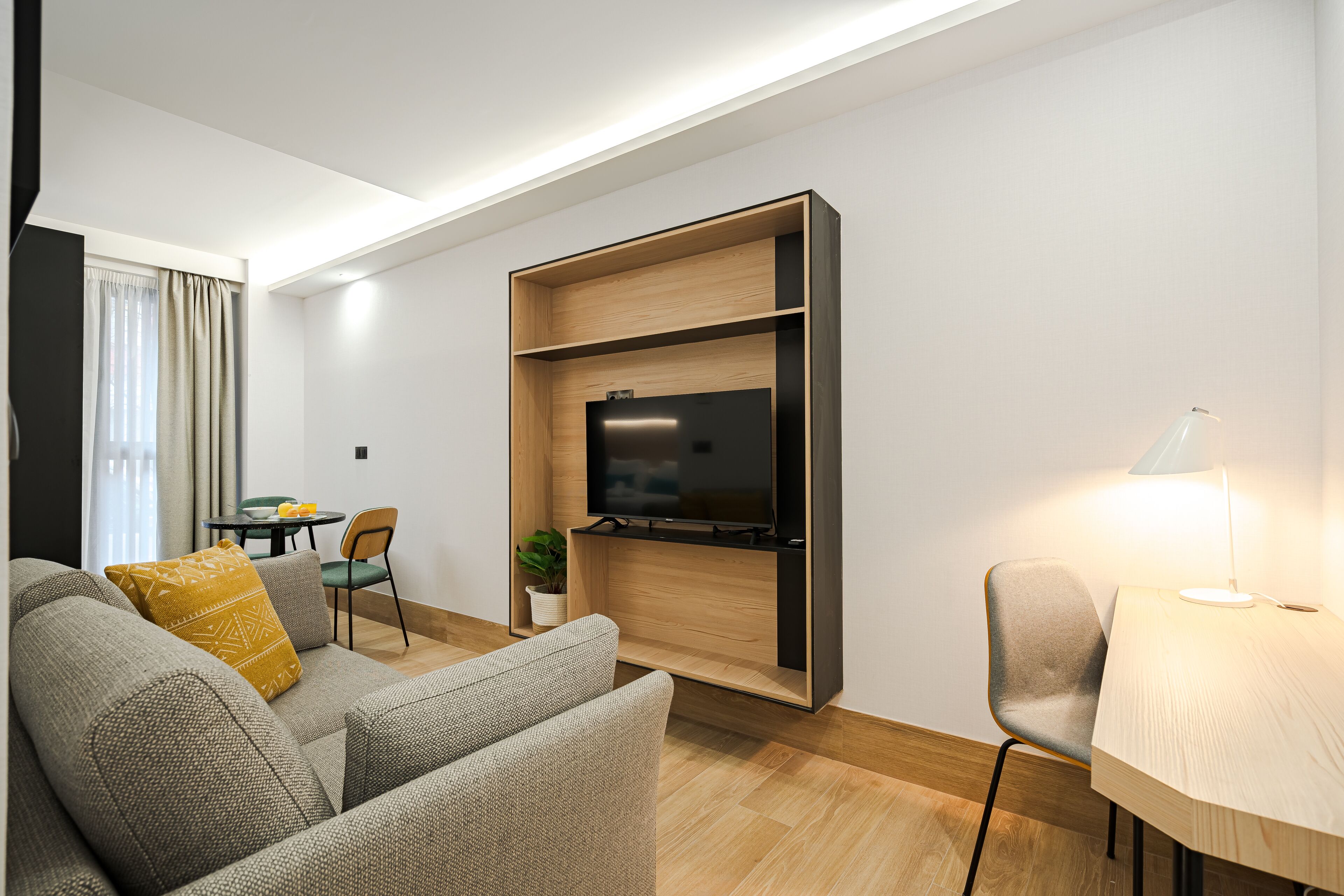 Feelathome Ventas Suites