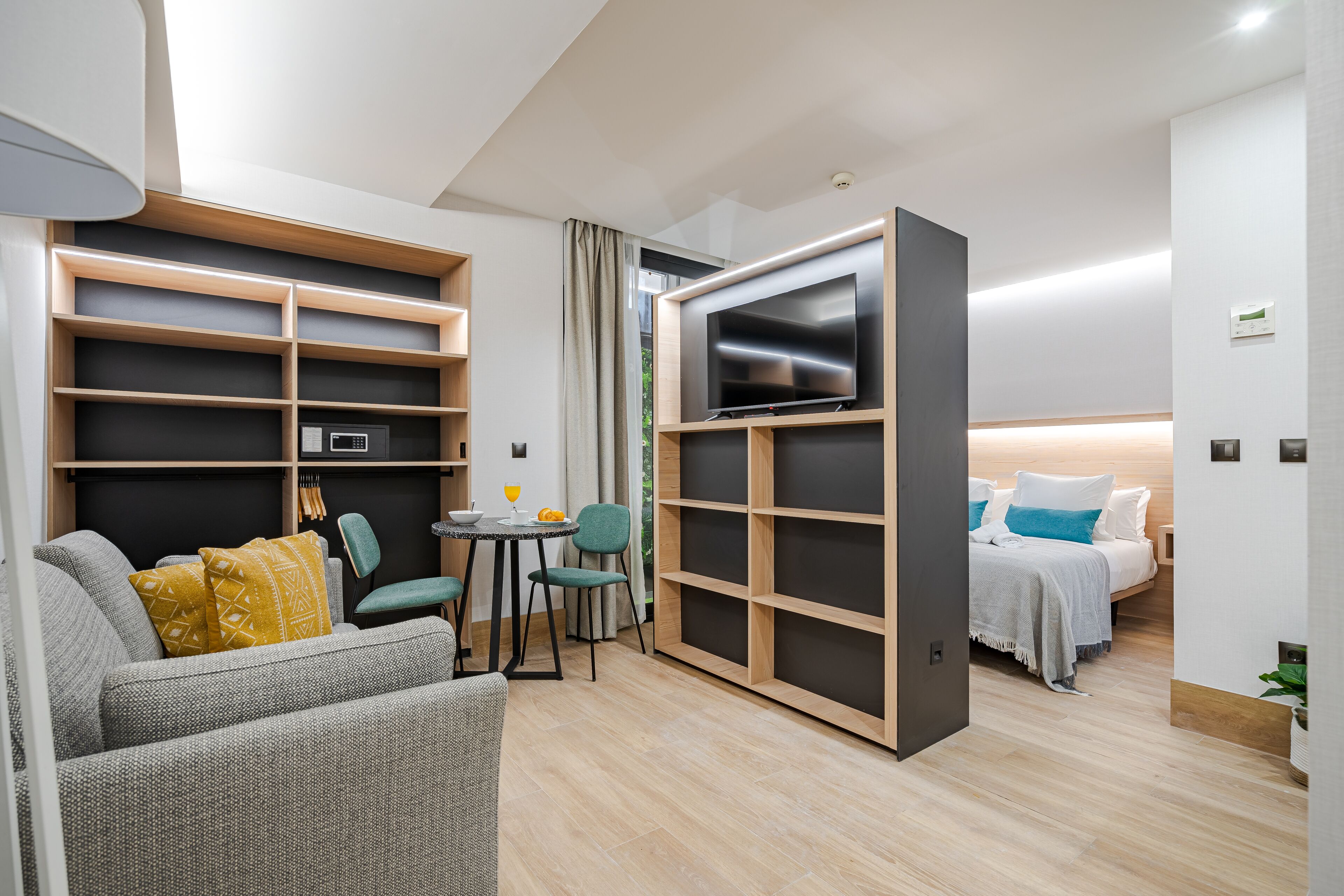 Feelathome Ventas Suites