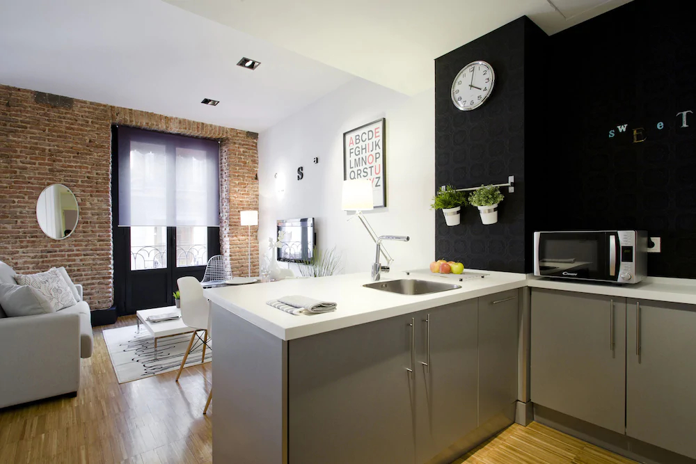 Gran Via Apartments by FlatSweetHome