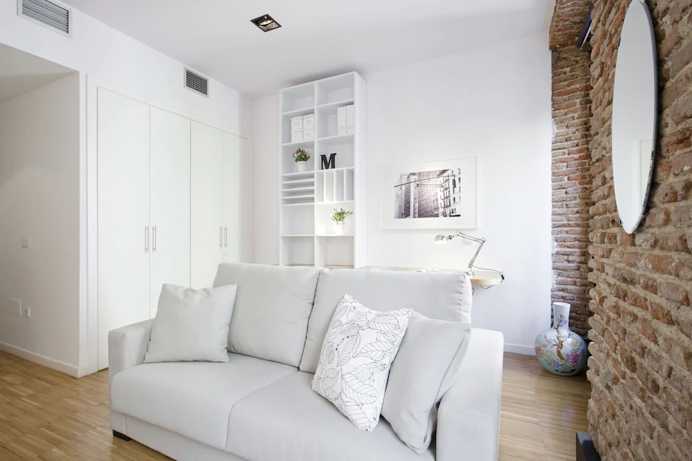 Gran Via Apartments by FlatSweetHome