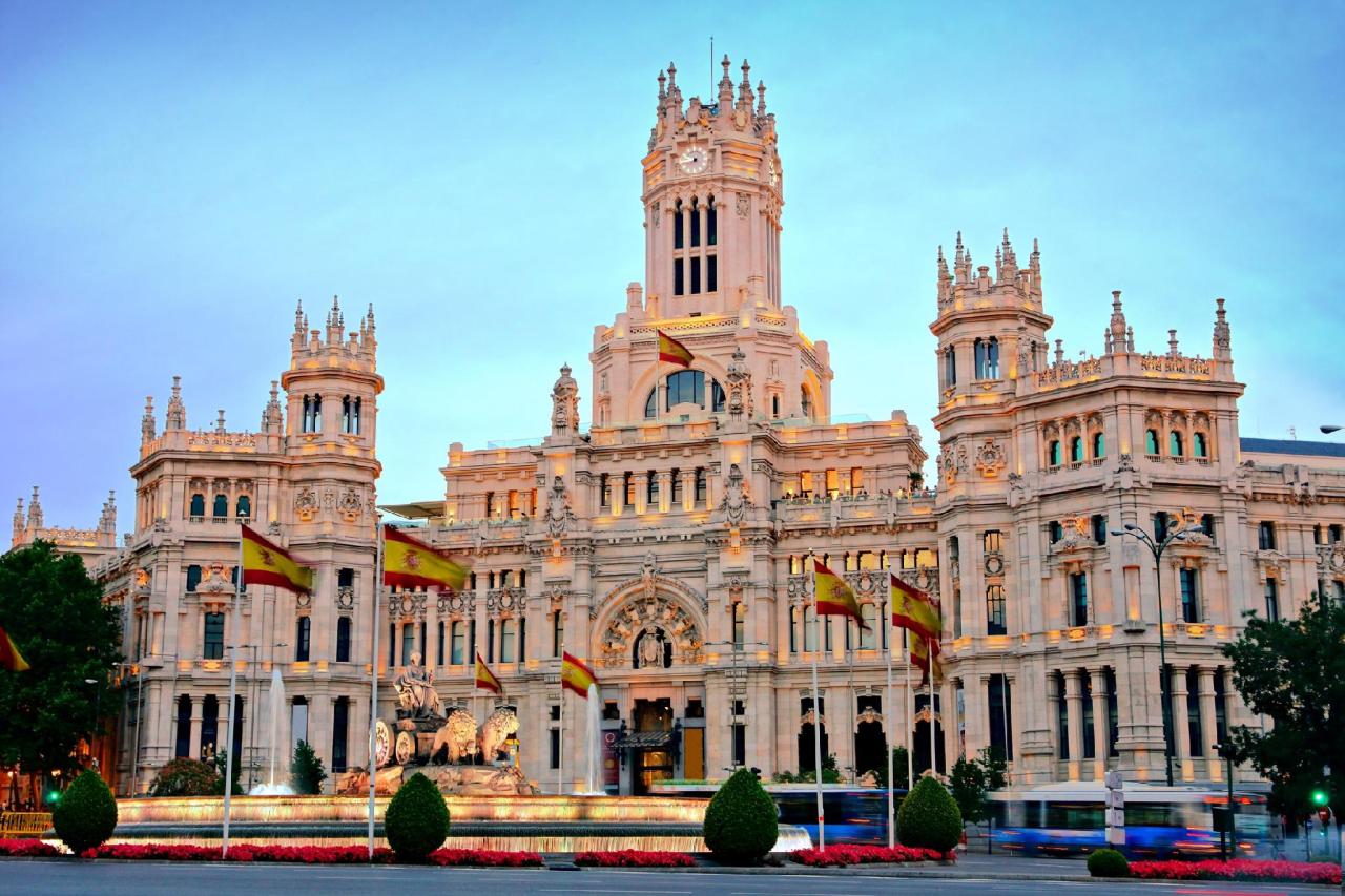 Art Madrid Hostal