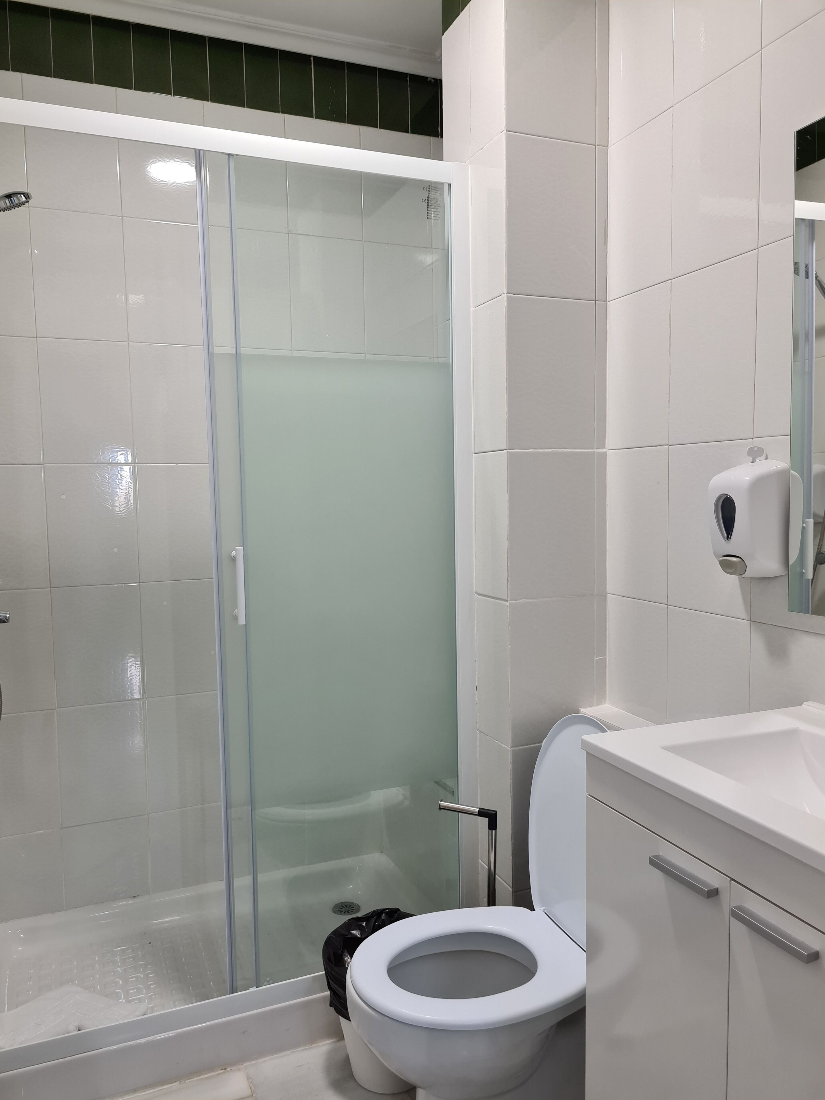 Hostal Arturo Soria