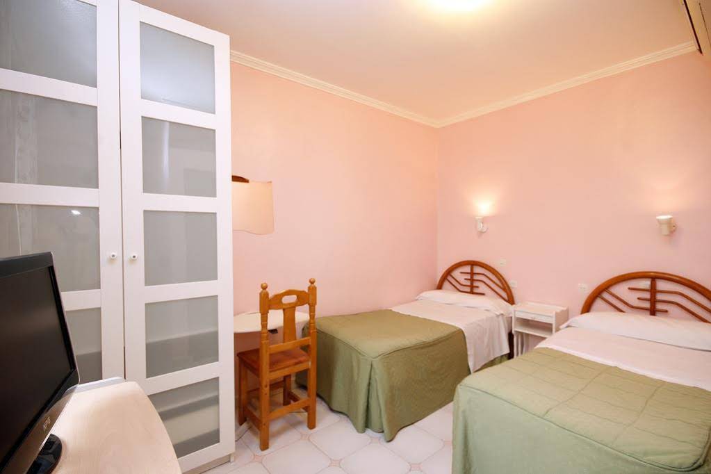 Hostal Casa Bueno