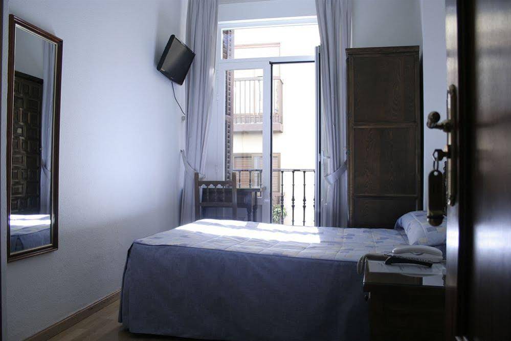 Hostal Hispano