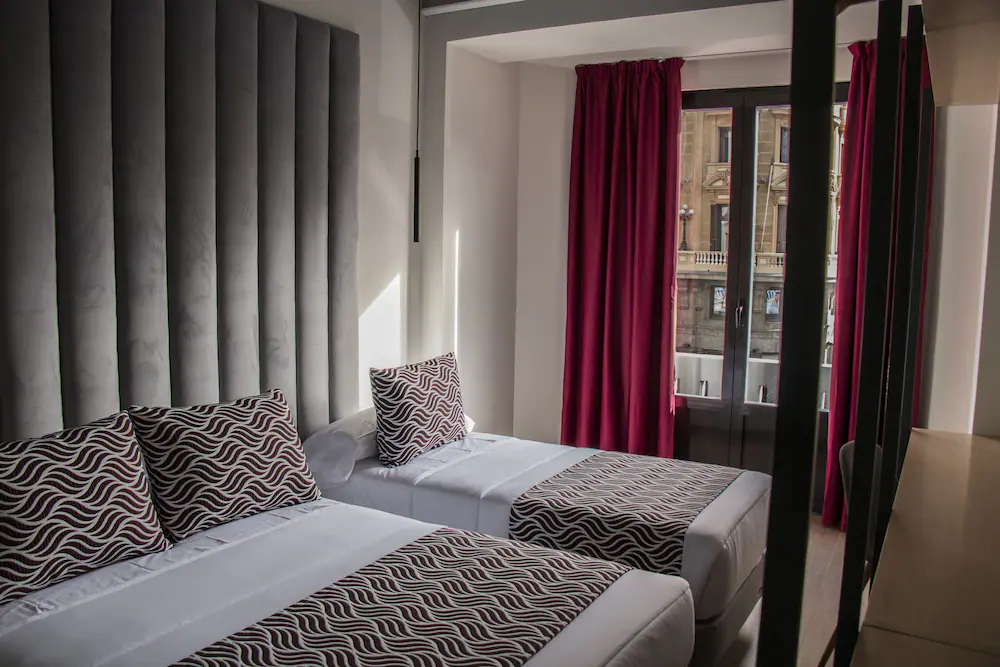 Hostal Juliette & Coworking