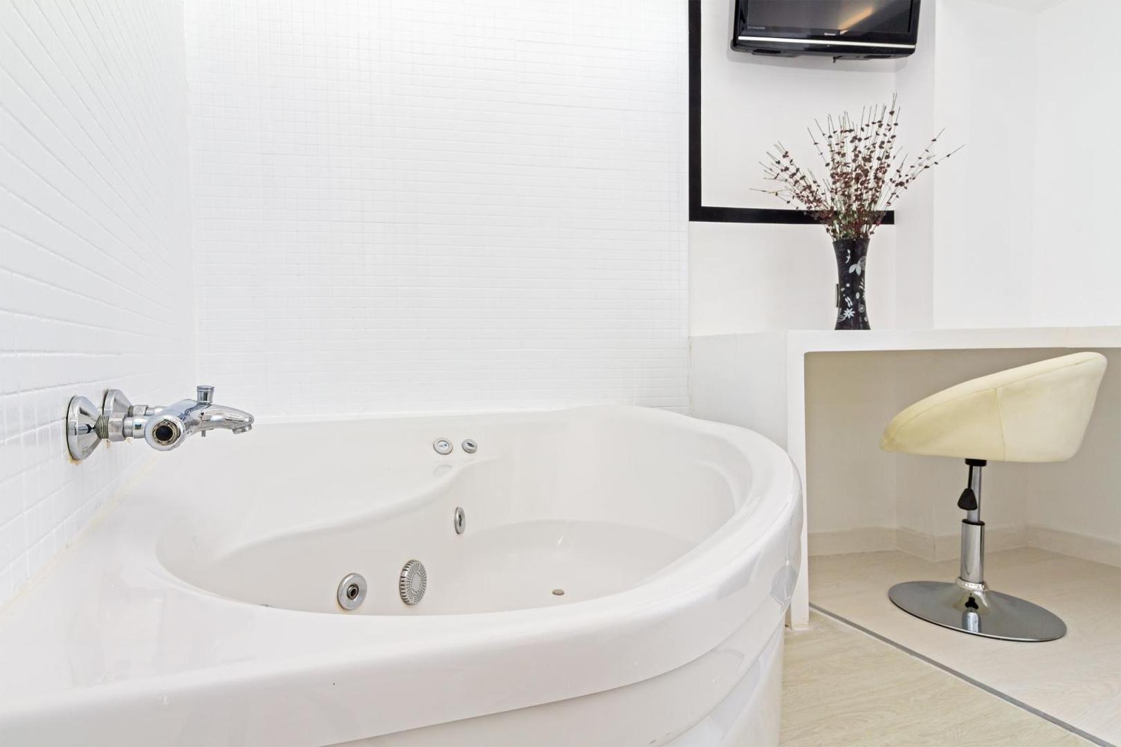 Hostal Madrid Gran Via 63