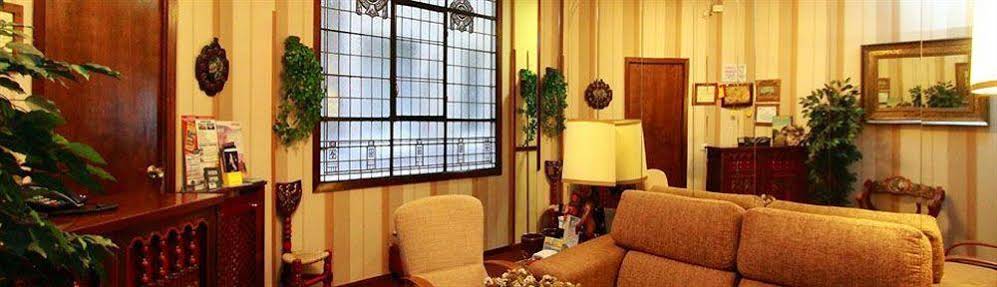 Hostal Manuela by gaiarooms