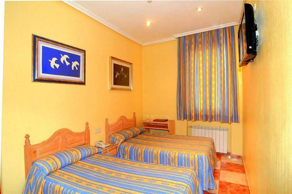 CH Plaza D'Ort Rooms Madrid