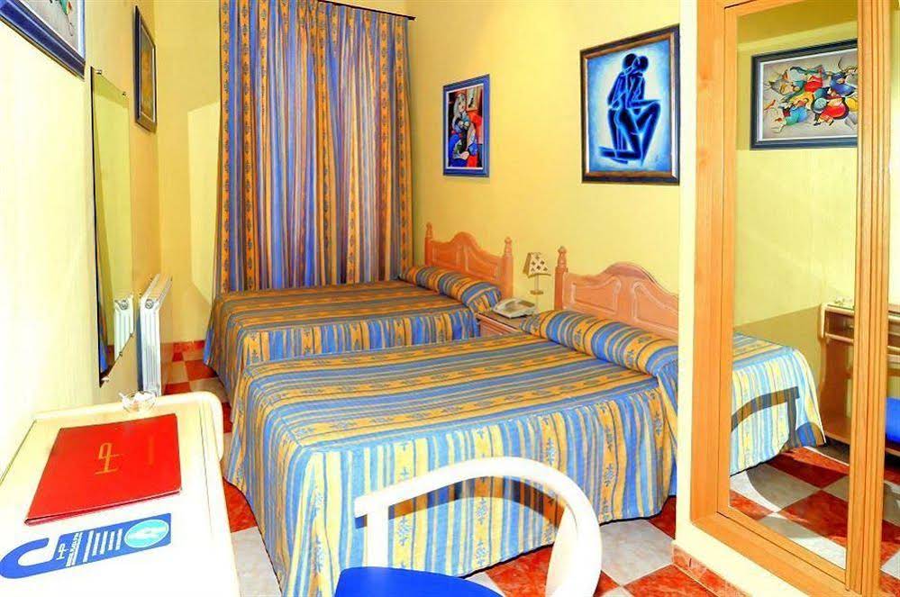 CH Plaza D'Ort Rooms Madrid