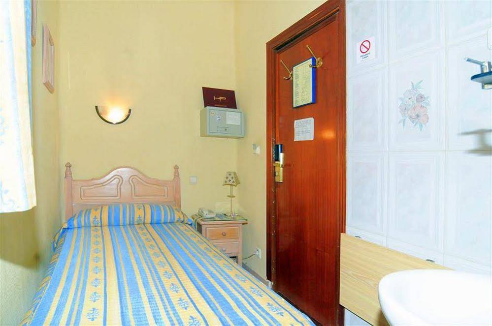 CH Plaza D'Ort Rooms Madrid