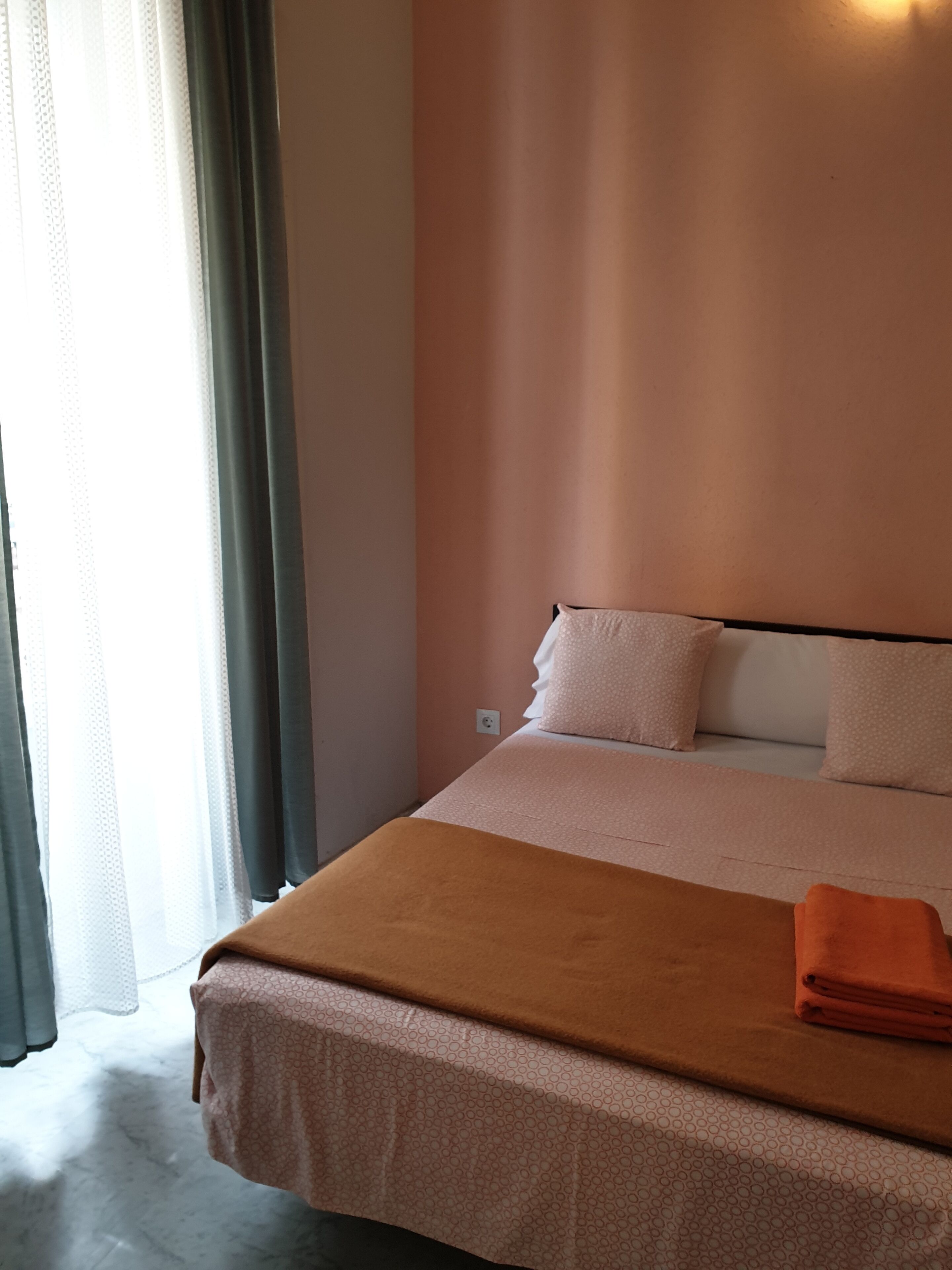 Hostal Plaza Luna