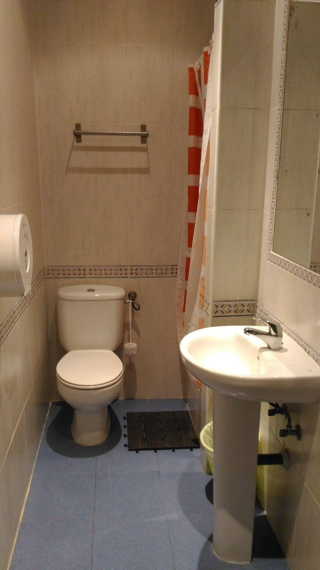 Hostal Rayuela