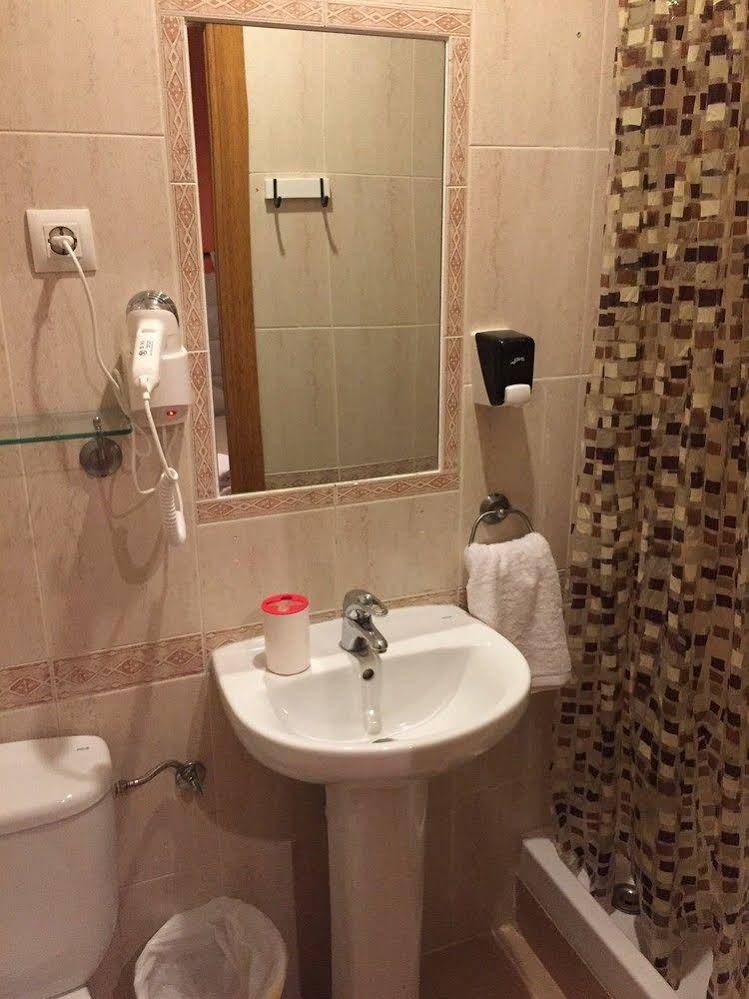 Hostal Rayuela