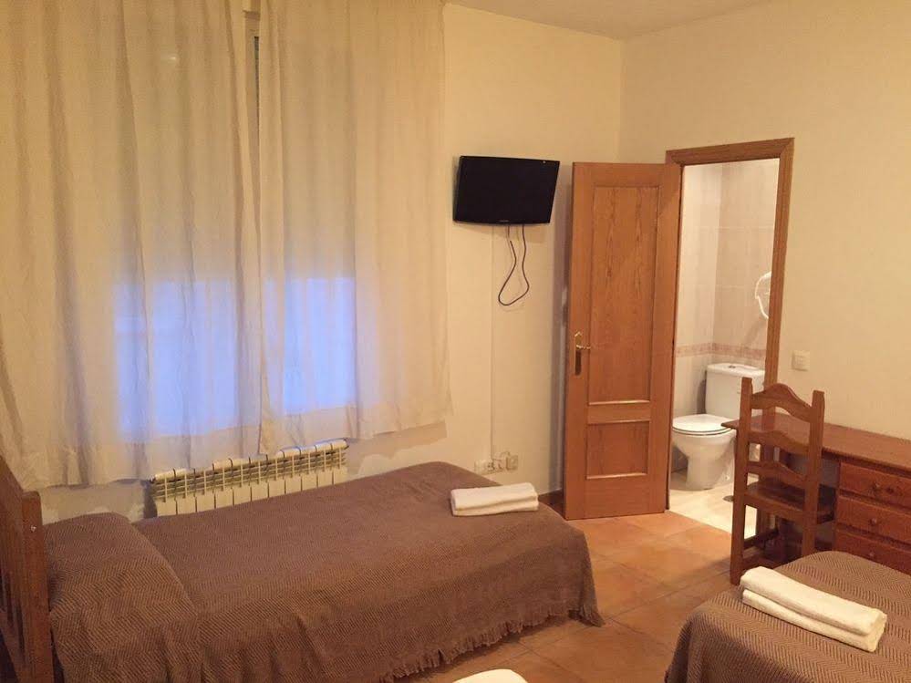 Hostal Rayuela