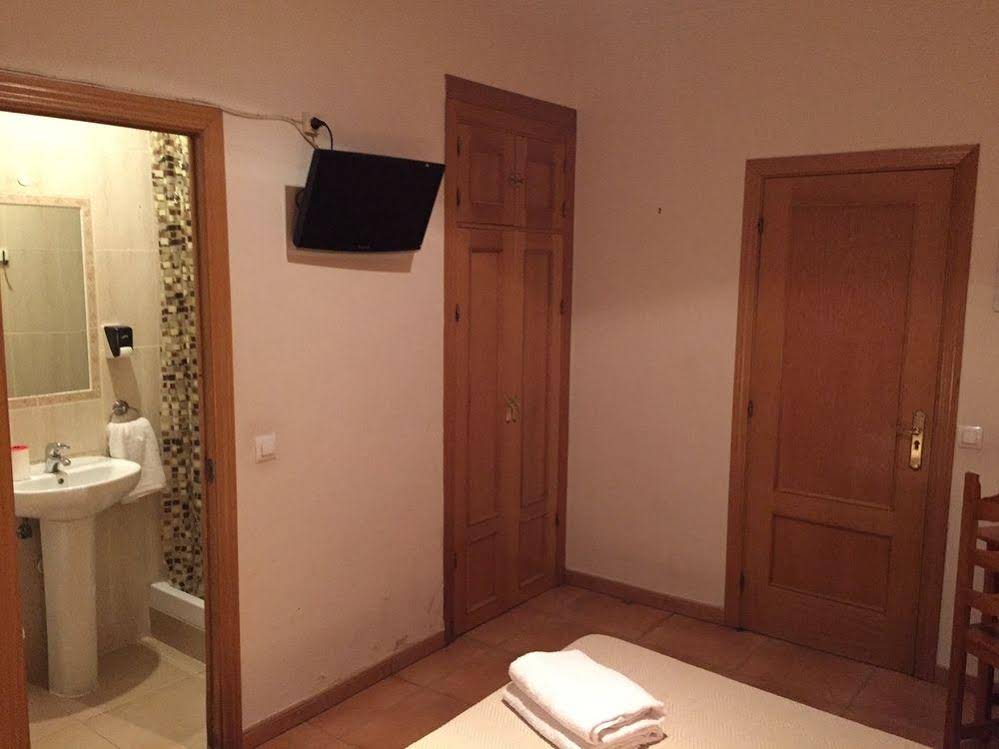 Hostal Rayuela