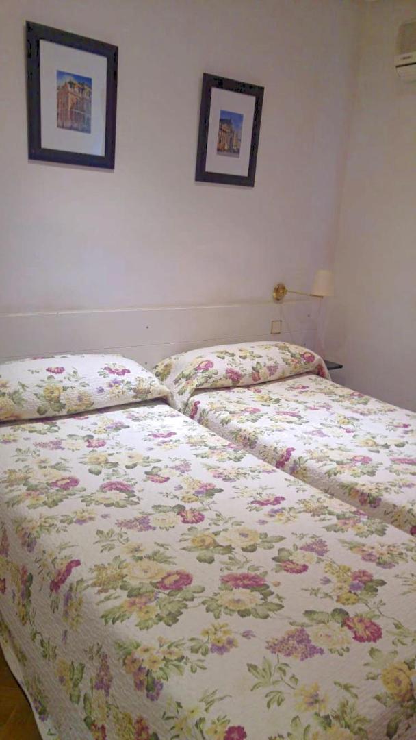 Hostal Santa Barbara
