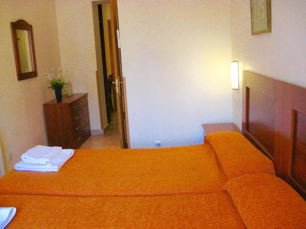 Hostal Tirso Plaza
