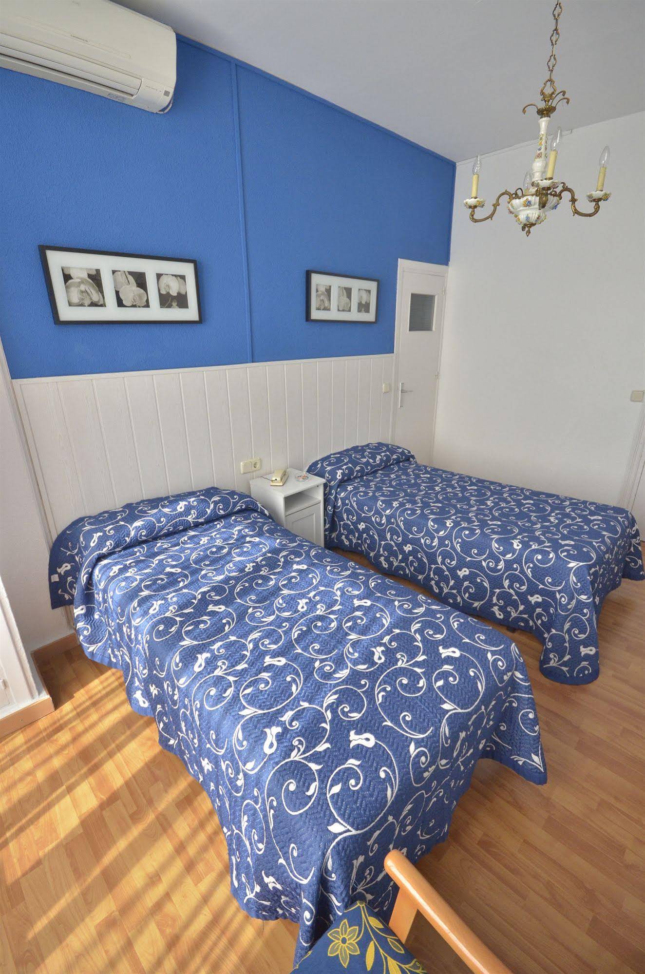 Hostal Valencia Madrid