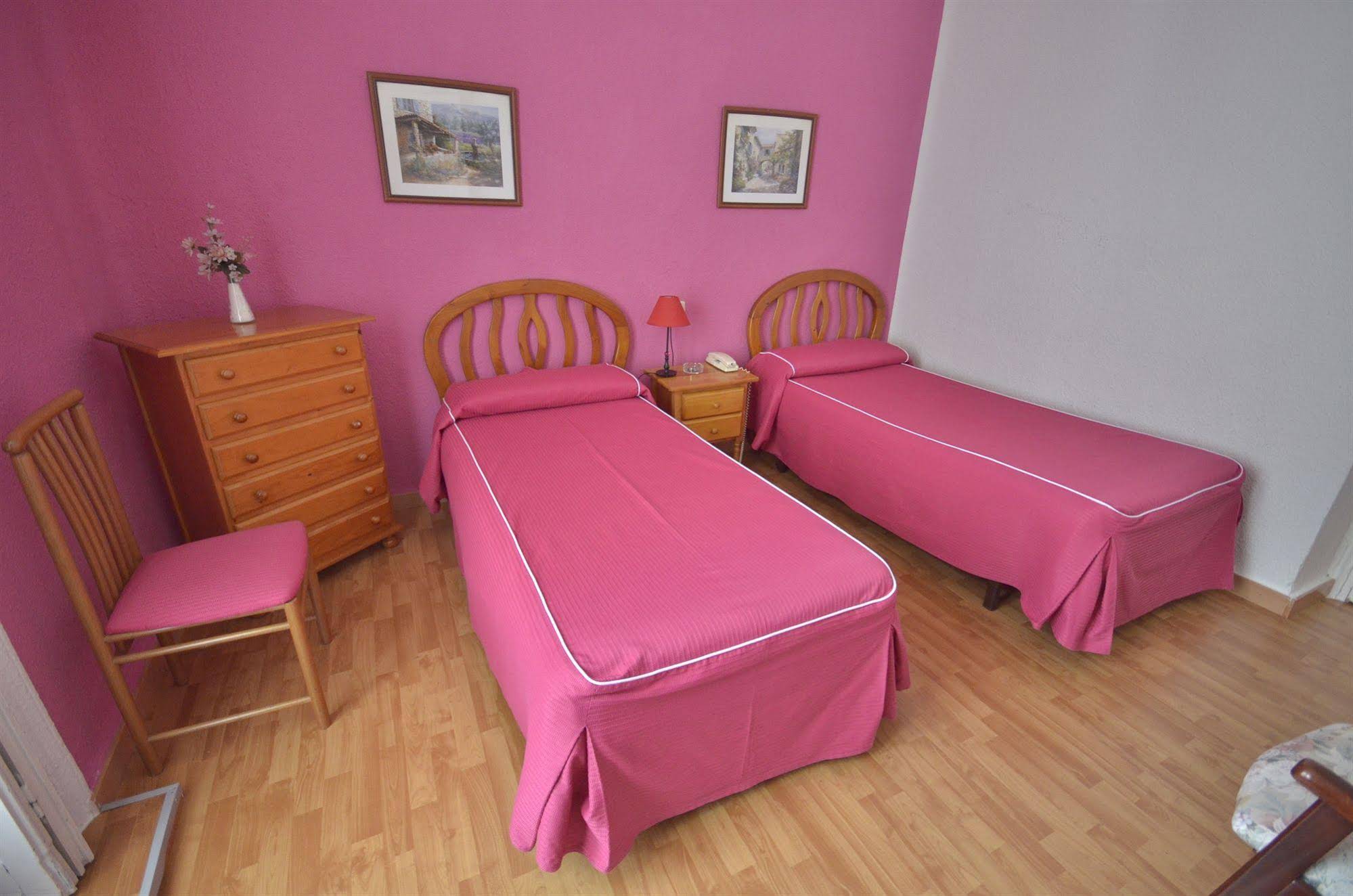 Hostal Valencia Madrid