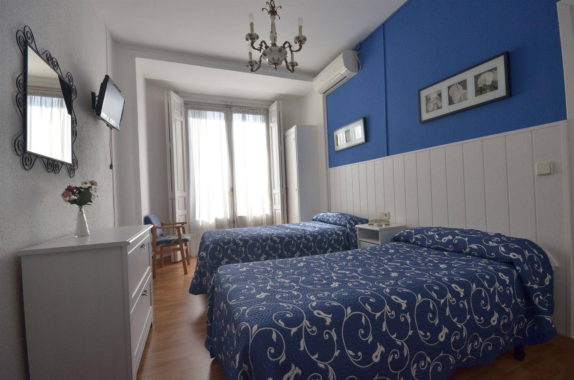 Hostal Valencia Madrid