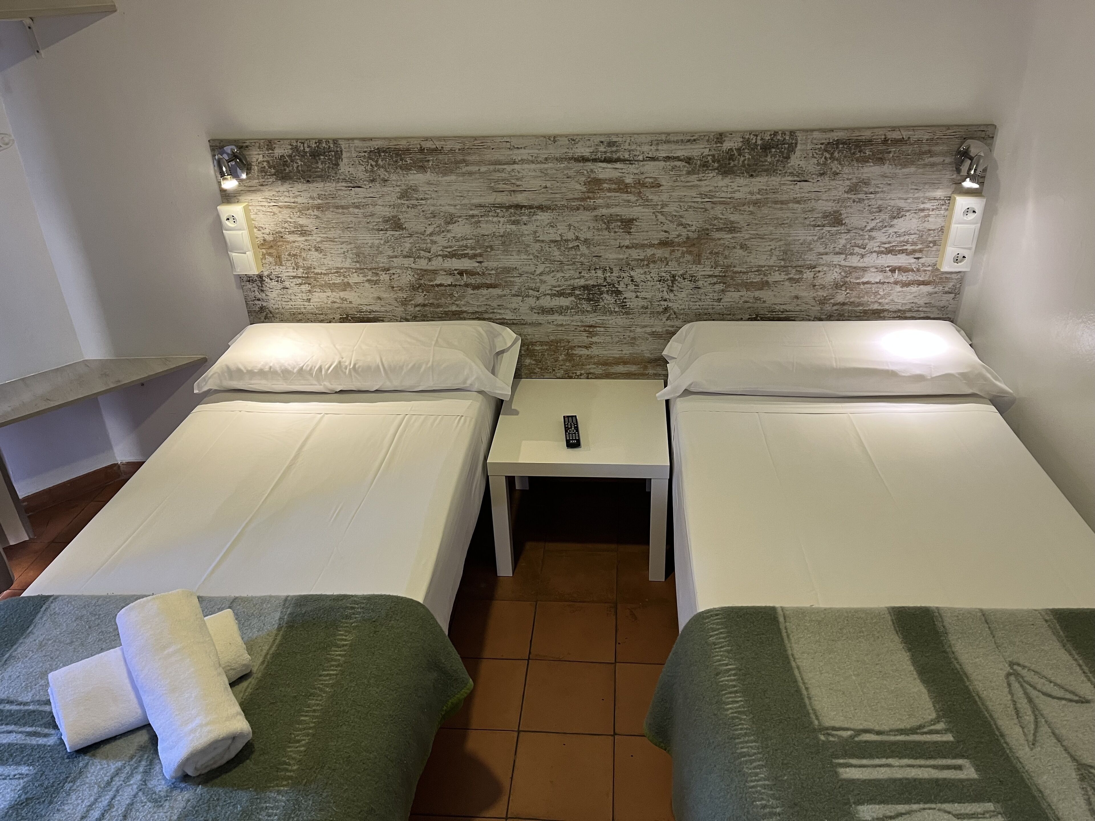 Hostel Almansa