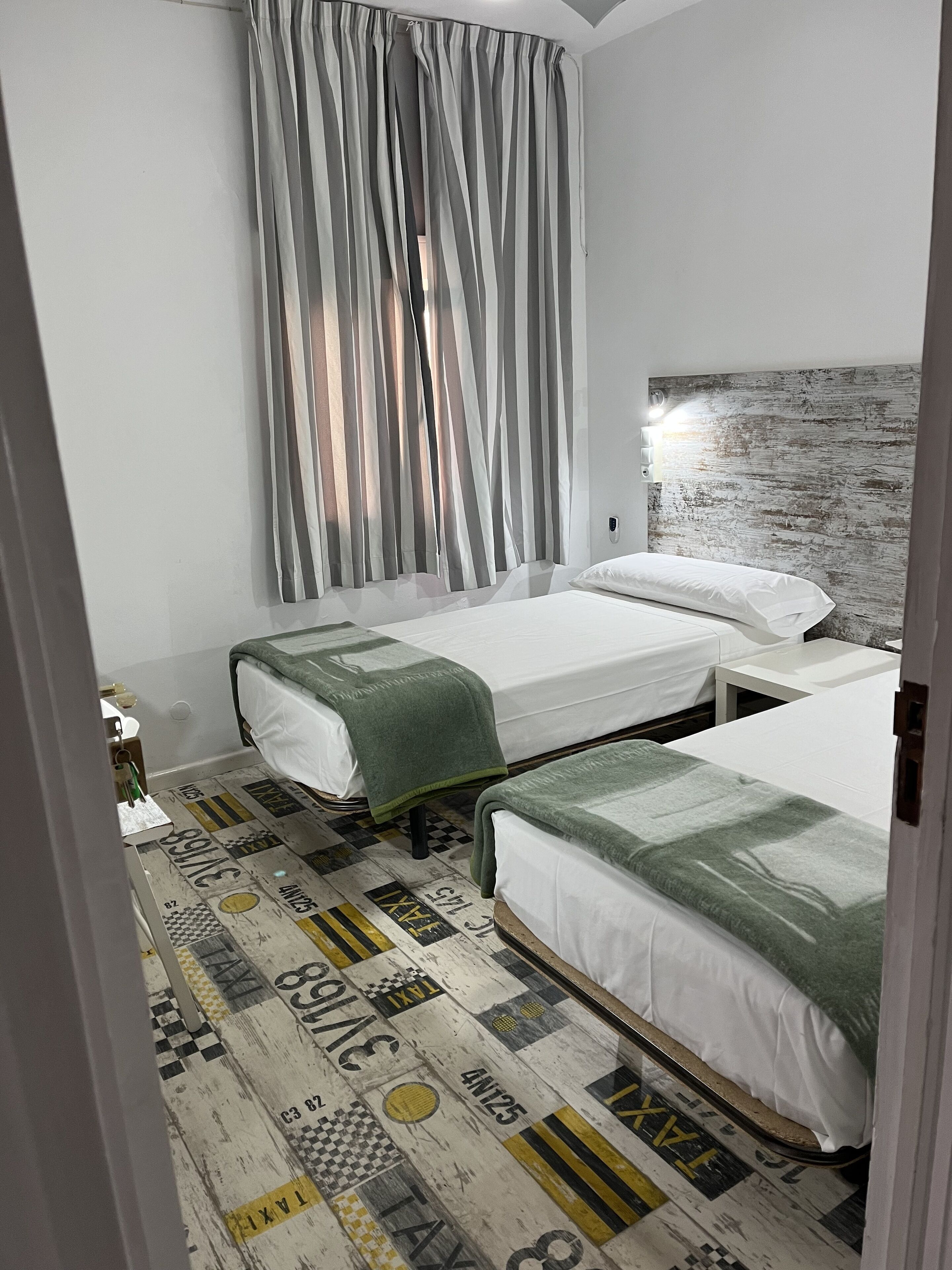 Hostel Almansa
