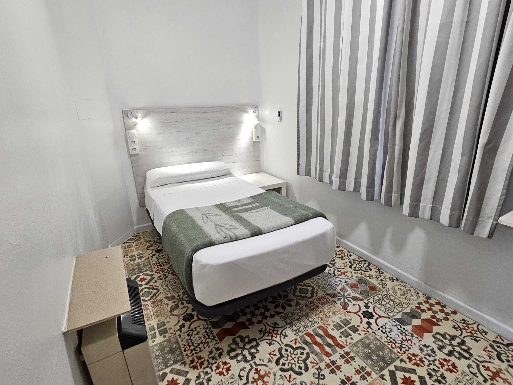 Hostel Almansa