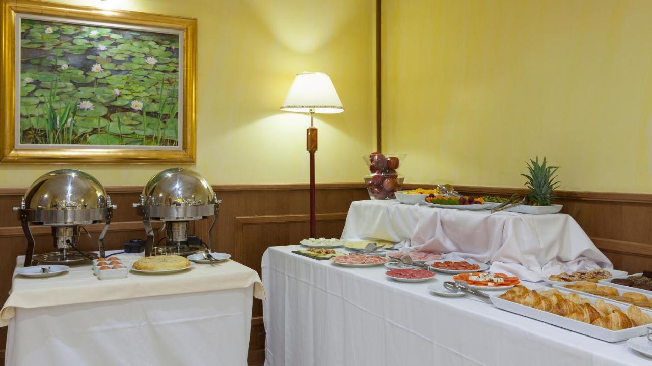 Hotel Agora Juan de Austria