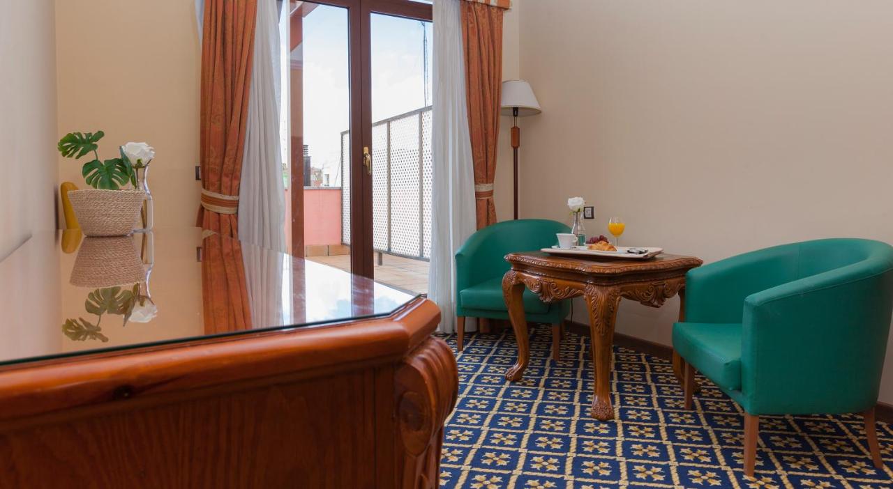 Hotel Agora Juan de Austria
