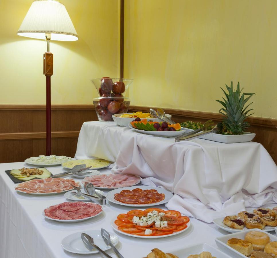 Hotel Agora Juan de Austria
