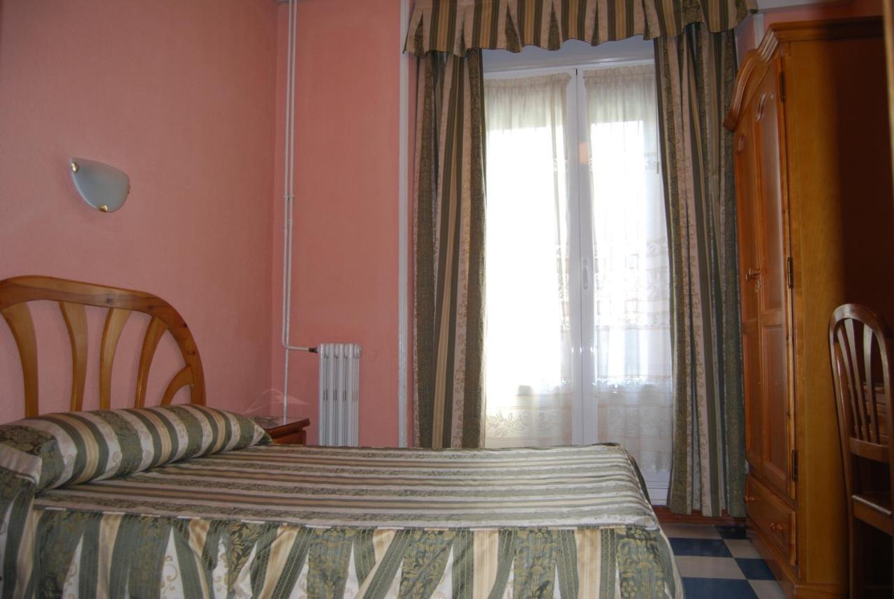 La Perla Asturiana Hostal